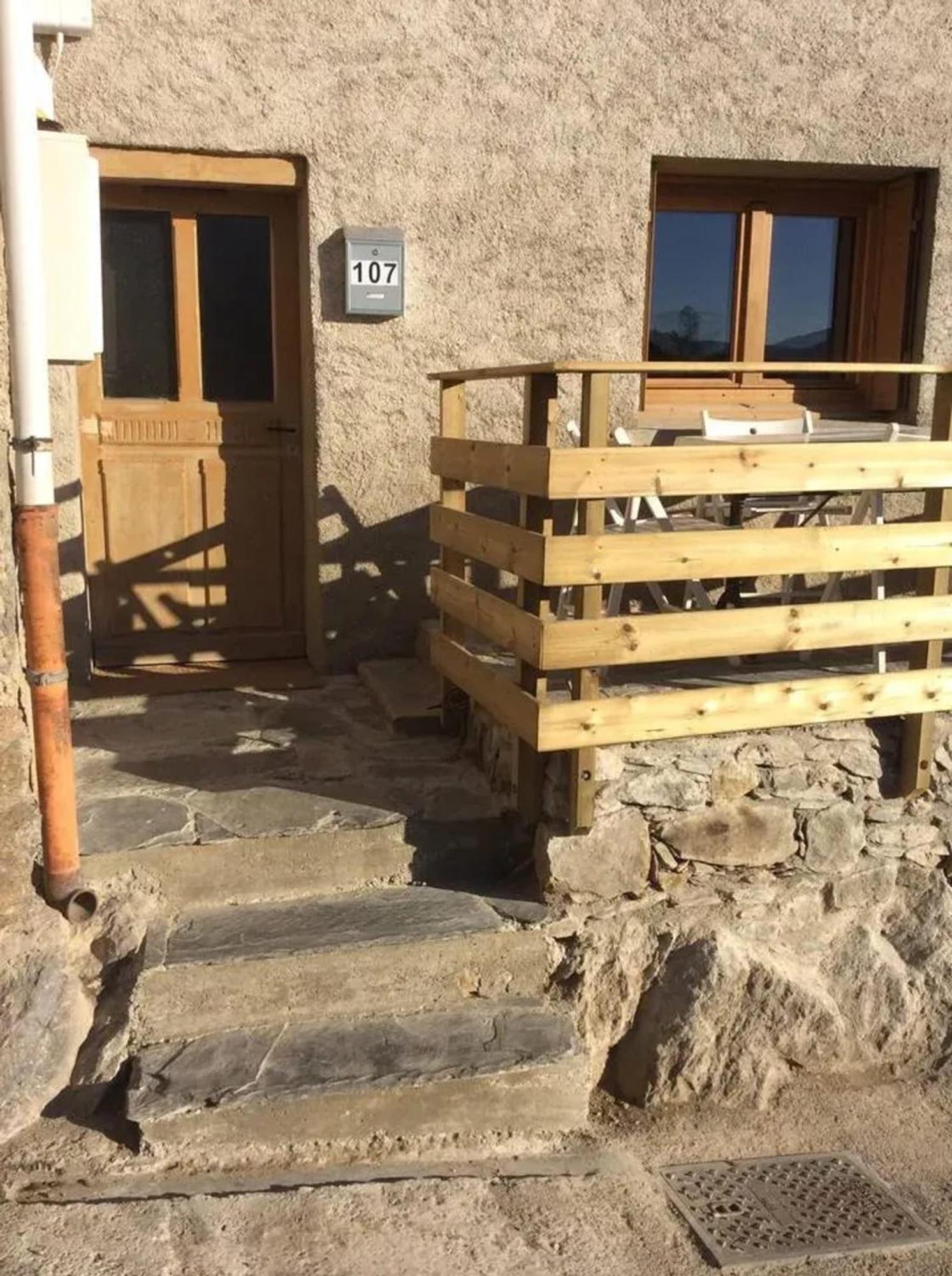 Chalet Confortable A Ascou Avec Vue Sur La Montagne Dış mekan fotoğraf